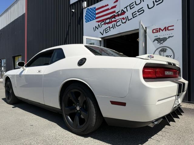 Dodge Challenger image 3