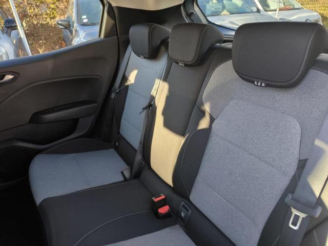 Renault Clio image 1