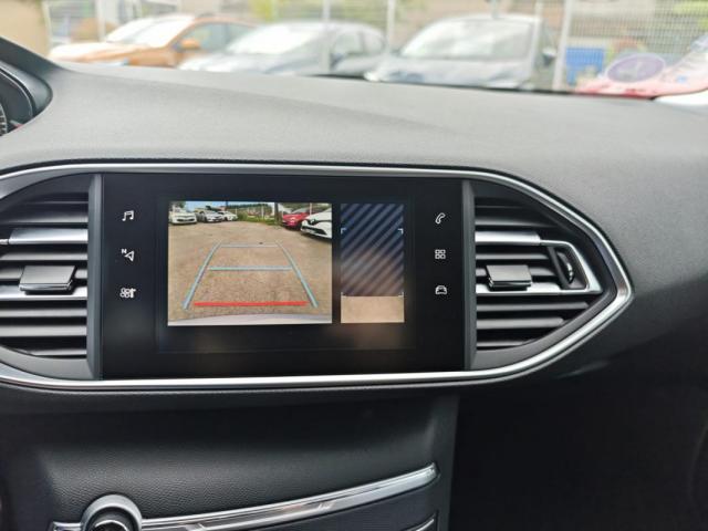Peugeot 308 image 3