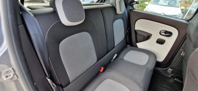 Renault Twingo image 9