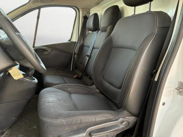 Renault Trafic image 6