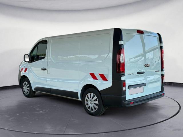 Renault Trafic image 9