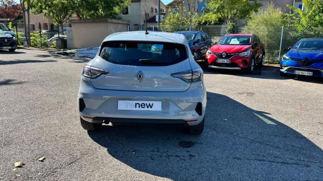 Renault Clio image 9