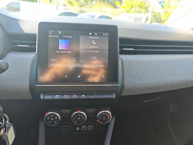 Renault Clio image 1