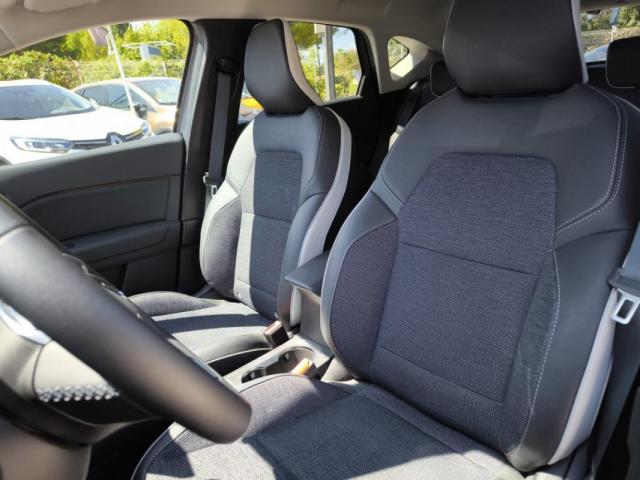 Renault Captur image 6