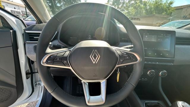 Renault Clio image 9
