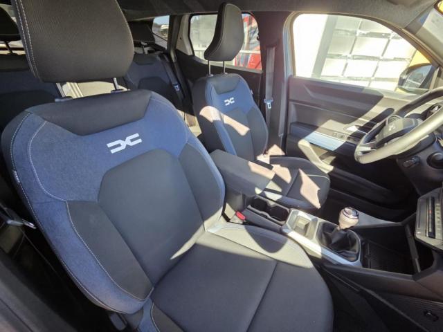 Dacia Duster image 8
