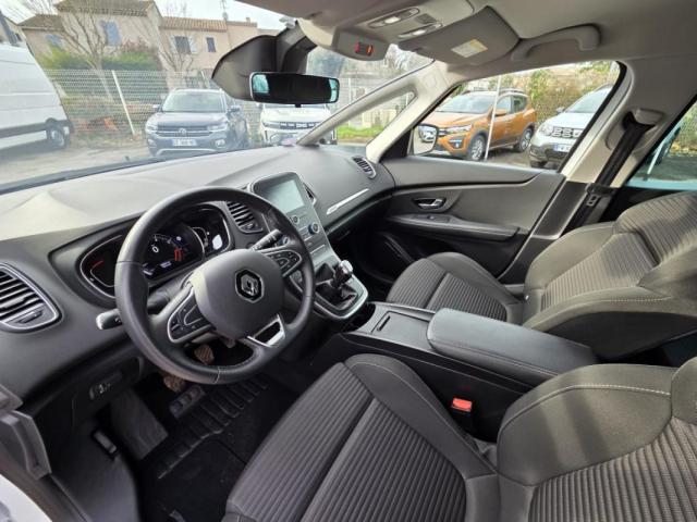 Renault Scénic image 4