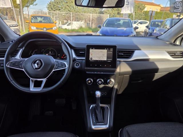 Renault Captur image 2