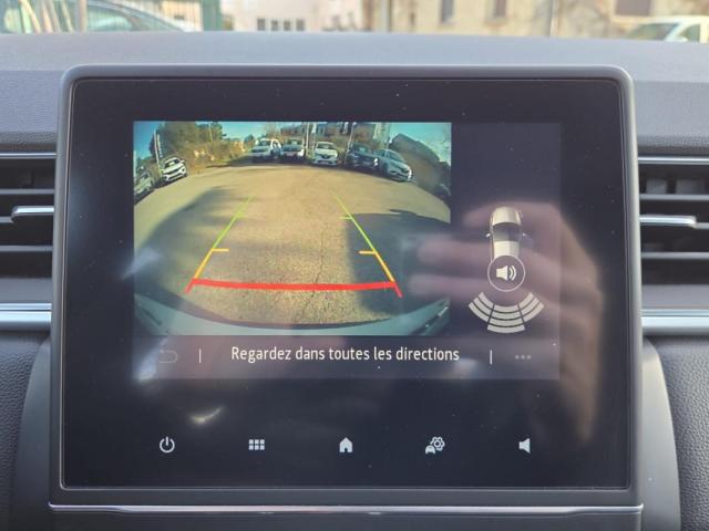 Renault Captur image 1