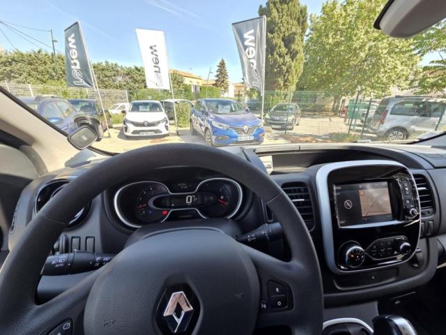 Renault Trafic image 9