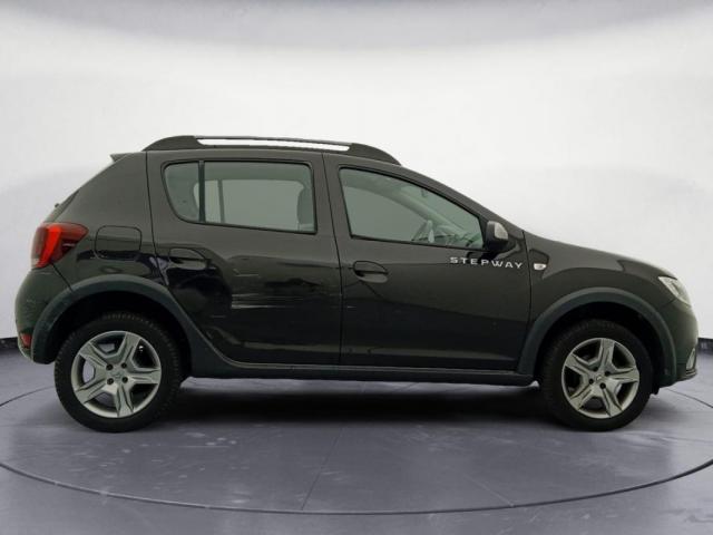 Dacia Sandero Ii image 1