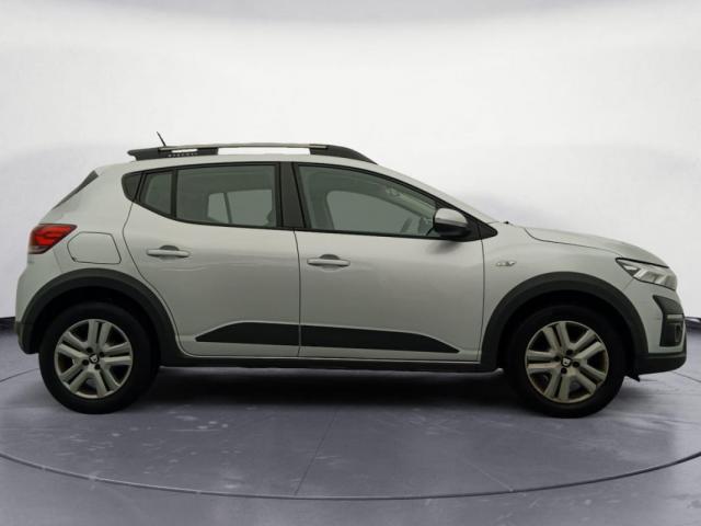Dacia Sandero Iii image 2