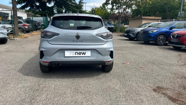Renault Clio image 9