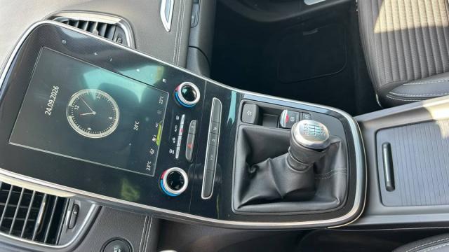 Renault Scénic image 2
