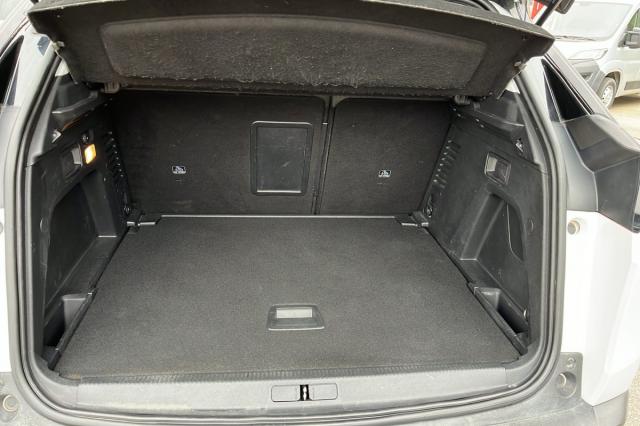 Peugeot 3008 image 9