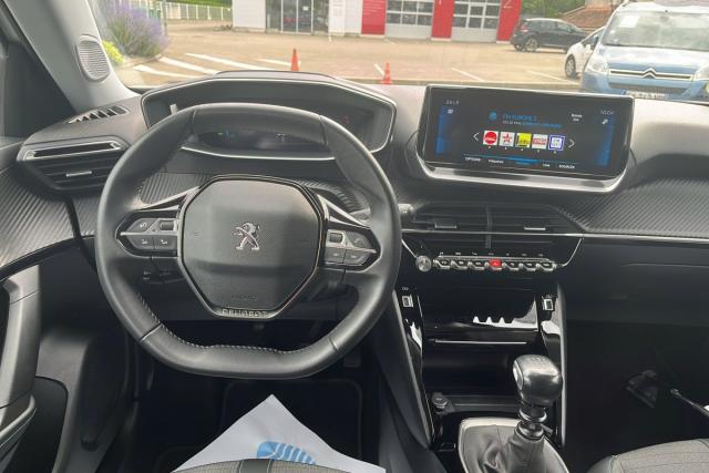 Peugeot 2008 image 9