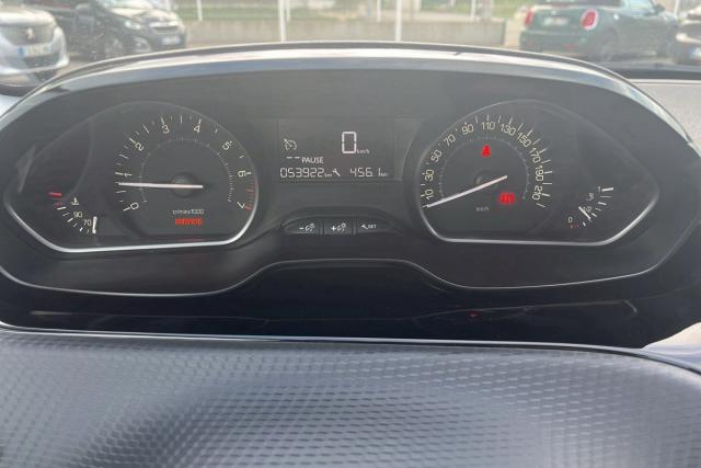 Peugeot 208 image 4