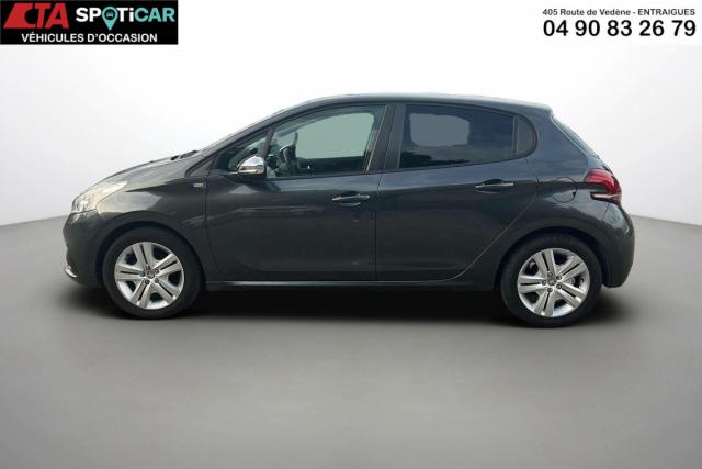 Peugeot 208 image 8