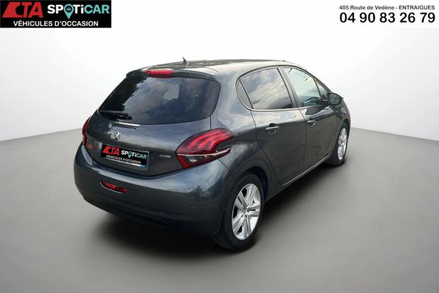 Peugeot 208 image 5