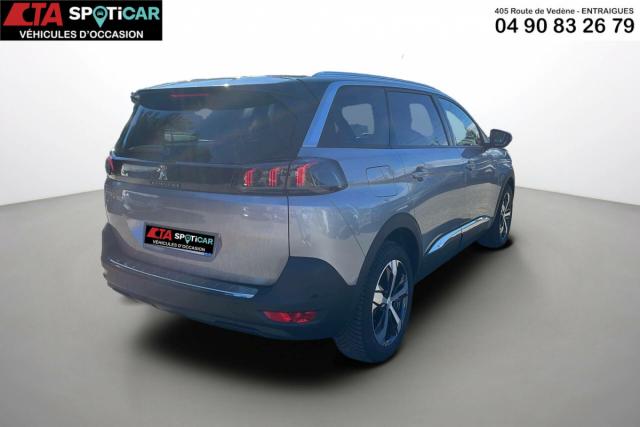 Peugeot 5008 image 8