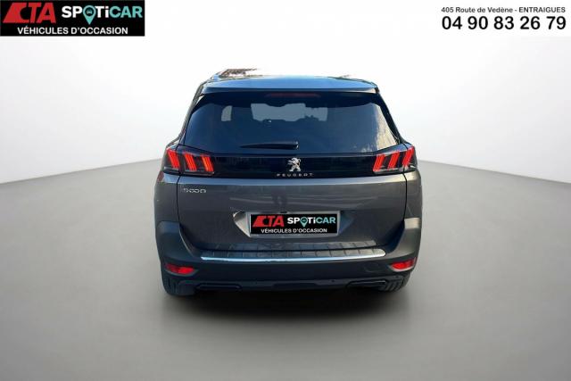Peugeot 5008 image 4