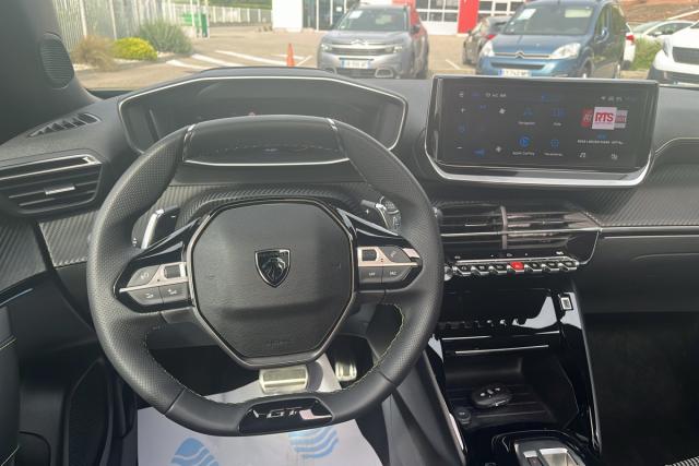 Peugeot 2008 image 9