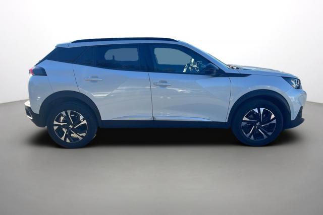 Peugeot 2008 image 3