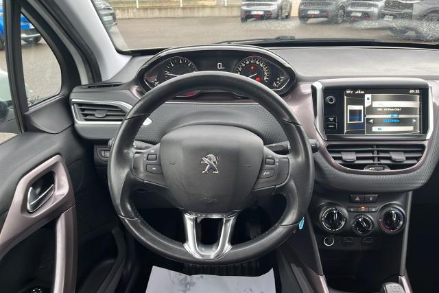 Peugeot 2008 image 3