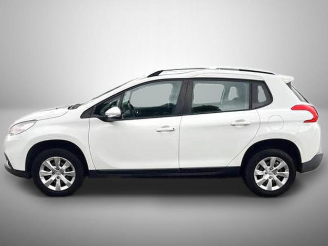 Peugeot 2008 image 9