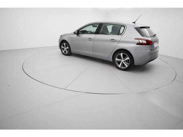 Peugeot 308 image 4