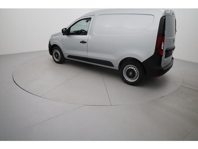 Renault Express Van image 8