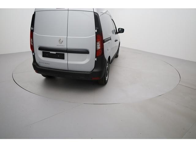 Renault Express Van image 9