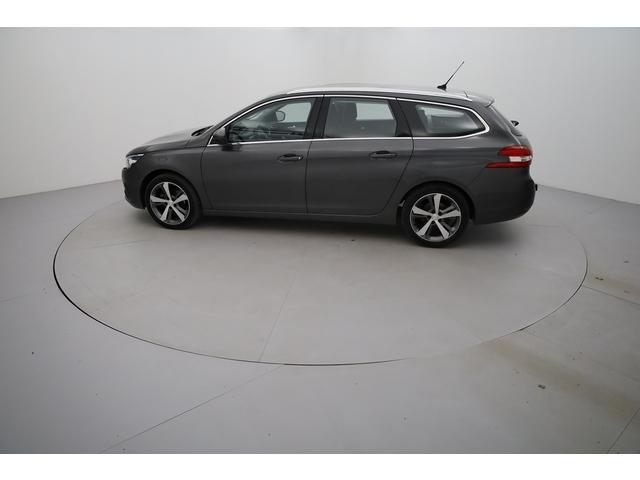 Peugeot 308 Sw image 1