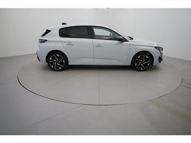 Peugeot 308 image 1