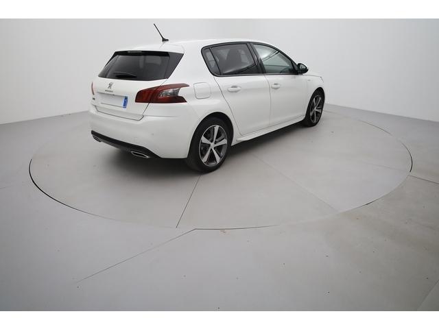 Peugeot 308 image 1