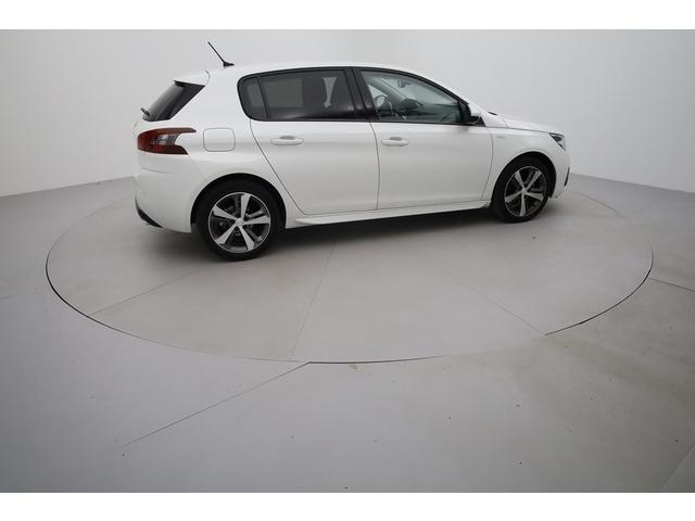 Peugeot 308 image 3