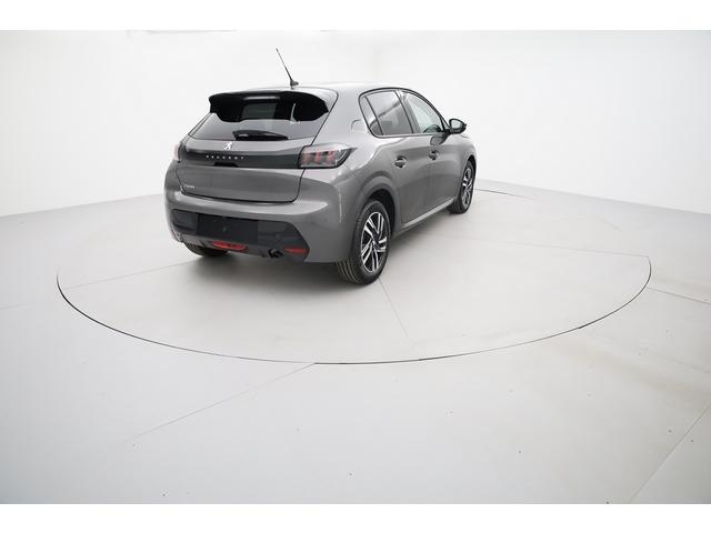 Peugeot 208 image 4
