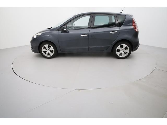 Renault Scénic image 9