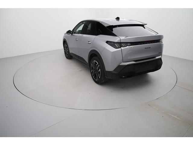 Peugeot 3008 image 2