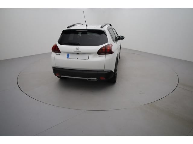 Peugeot 2008 image 4