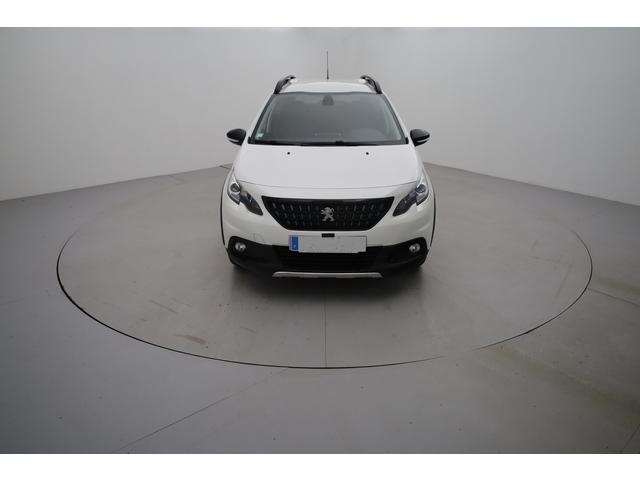 Peugeot 2008 image 3
