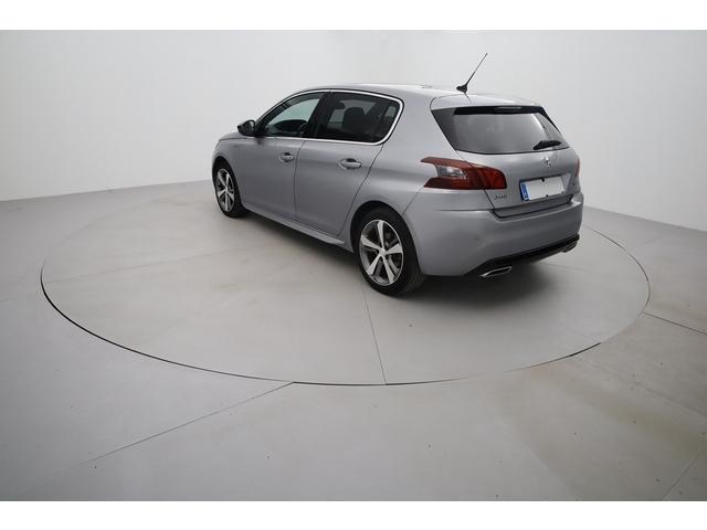 Peugeot 308 image 1