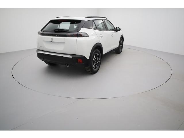 Peugeot 2008 image 2