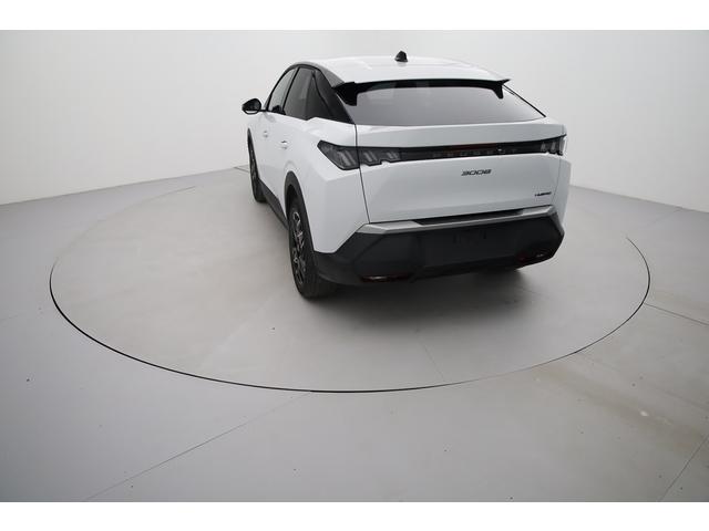 Peugeot 3008 image 6