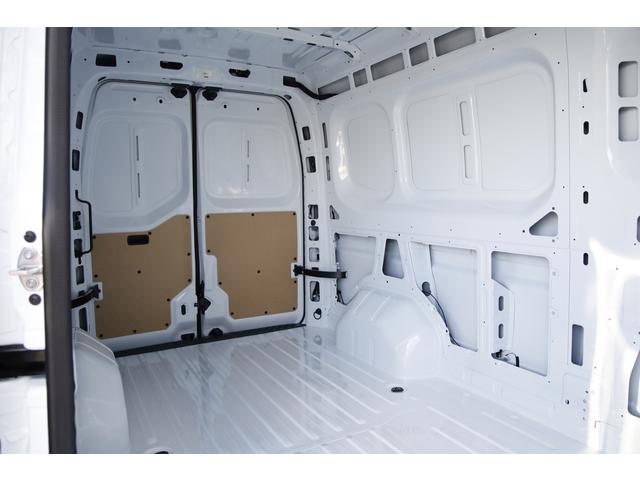 Nissan Interstar image 7