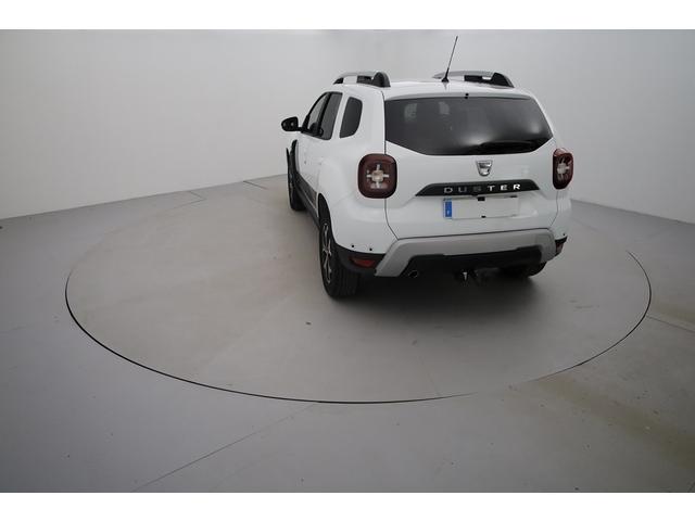 Dacia Duster image 1