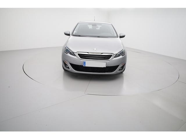 Peugeot 308 image 1