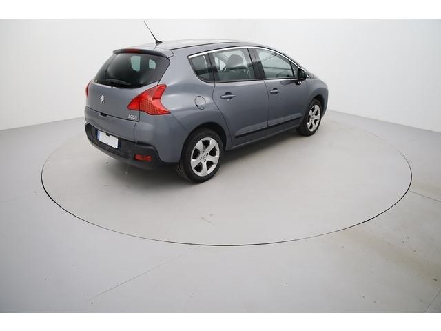 Peugeot 3008 image 1