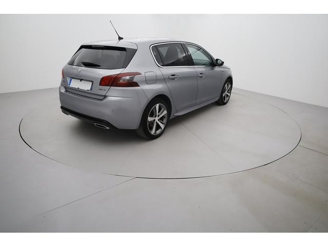 Peugeot 308 image 9
